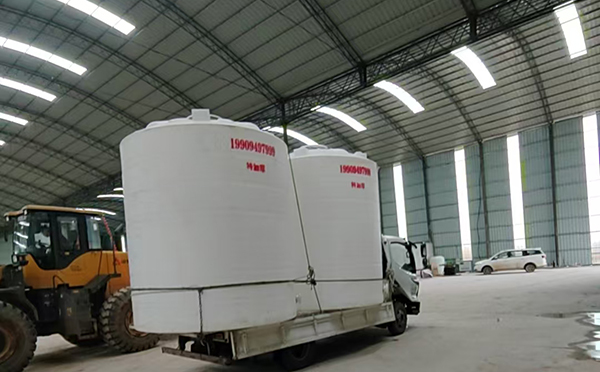 特加厚榆中塑料大桶装车运输交付实录